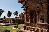 The great Chola temples of Tamil Nadu - The Brihadisvara temple of Gangaikondacholapuram. The Kailasa South (Tenkailasa) shrine seen from the entrance of the sanctuary. 